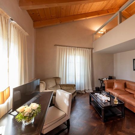 Villa Pattono Relais Костильоле-д'Астри Экстерьер фото